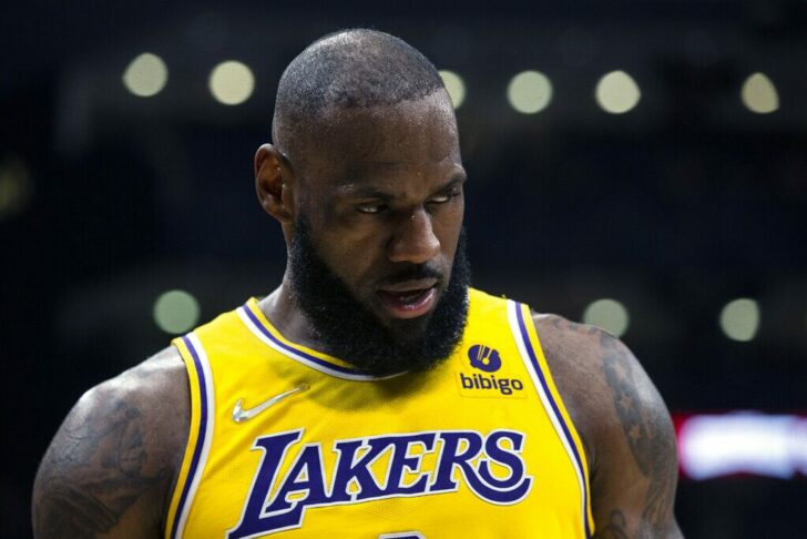 Lakers Raptors Basketball