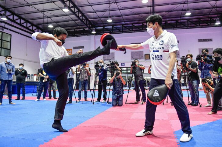 LINE_ALBUM_220322_6