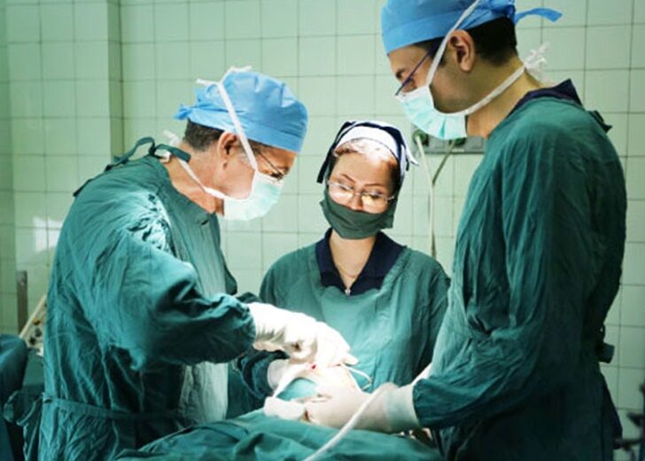 Plastic-Surgery