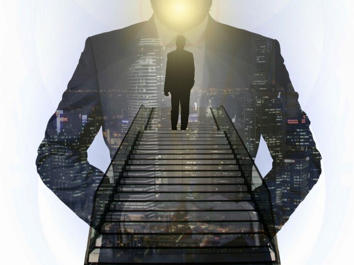 businessman-g12a24fa7a_1920