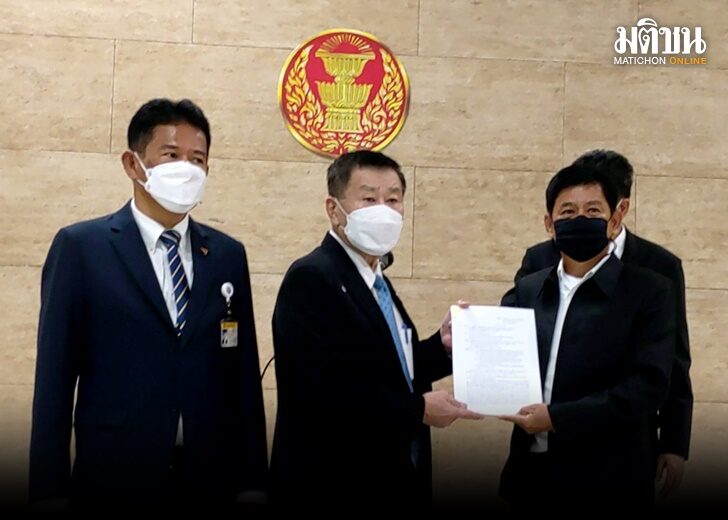 ชัยวัฒน์