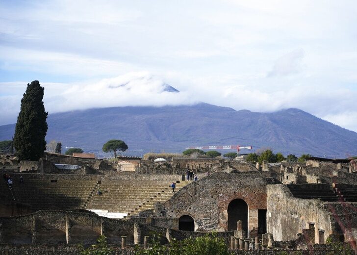 Italy Pompeii Reborn