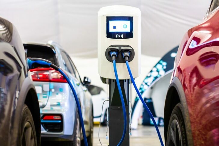 A,Modern,Electrical,Fast,Charger,For,The,Electrical,Or,Hybrid