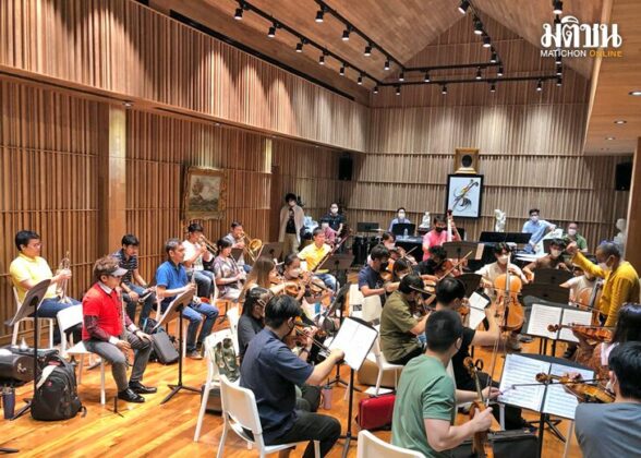 อาศรมมิวสิก : เคาะหินบรรเลงเพลงถวายพ่อขุนที่สุโขทัย บทเพลงของ‘สุจิตต์ วงษ์เทศ’