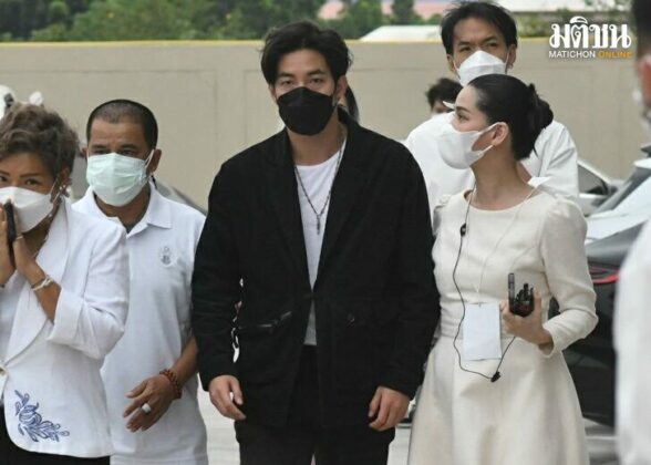 โตโน่