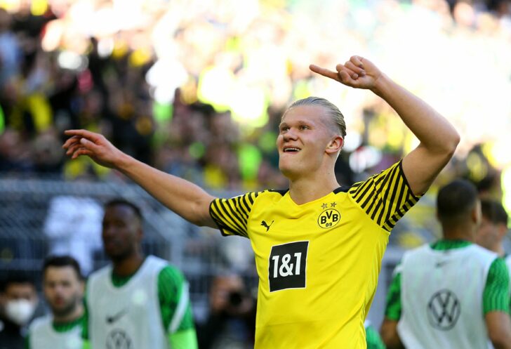 Bundesliga - Borussia Dortmund v VfL Wolfsburg