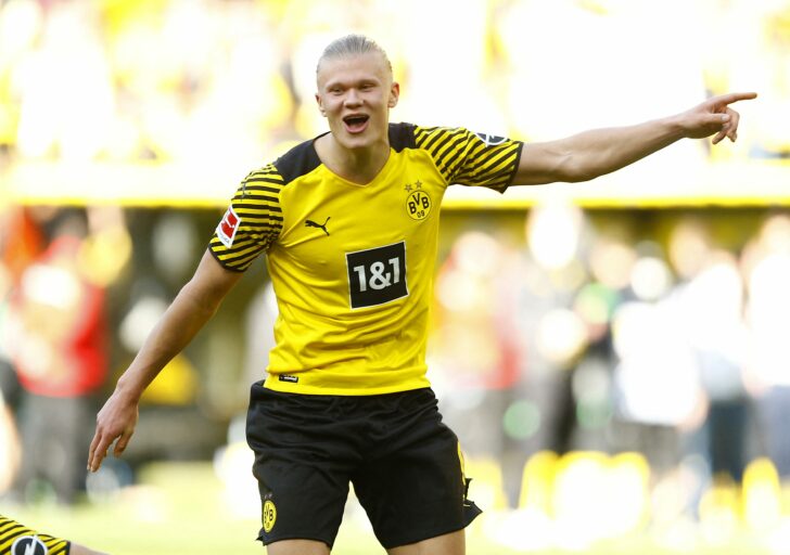 Bundesliga - Borussia Dortmund v VfL Wolfsburg