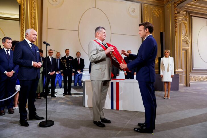 2022-05-07T092743Z_1049476232_RC292U9TMVSP_RTRMADP_3_FRANCE-POLITICS-MACRON