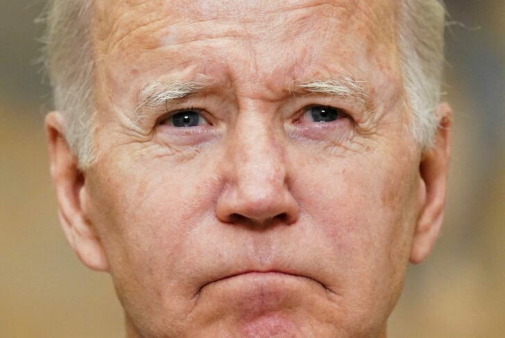 2022-05-25T025158Z_1940127936_RC20EU968JCX_RTRMADP_3_TEXAS-SHOOTING-BIDEN