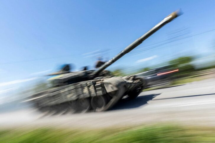 2022-05-25T210122Z_925188666_RC27EU9GS9V3_RTRMADP_3_UKRAINE-CRISIS