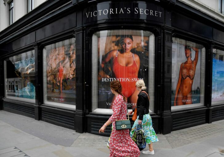 2022-05-27T140616Z_268167790_RC2PFU9GMD6V_RTRMADP_3_THAILAND-LABOR-VICTORIA-SECRET