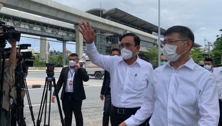 22 ประยุทธ์ ตรวจน้ำ