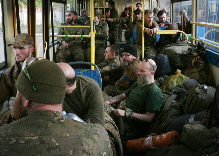 ukraine-service-man-serrender