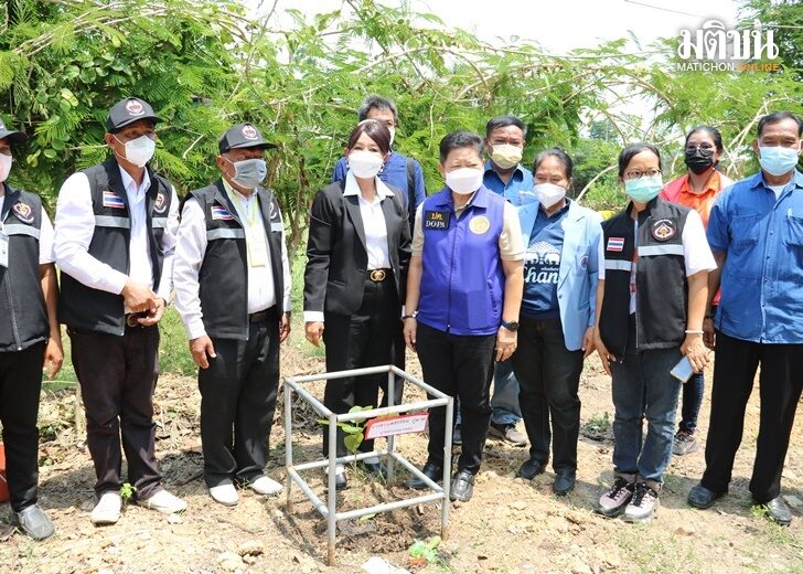 ปก-กระท่อม1
