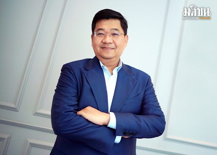 ปก-นายรัชต์ชยุตม์ นันทโชติโสภณ