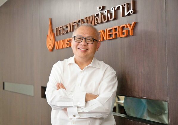 คอฟฟี่เบรก : ร่ายมนต์ ช่วงก่อนสงกรานต์ แพคเกจอีวีของไทยดูแผ่วๆ
