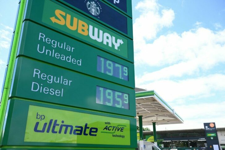 BRITAIN-OIL-PETROL-SHELL