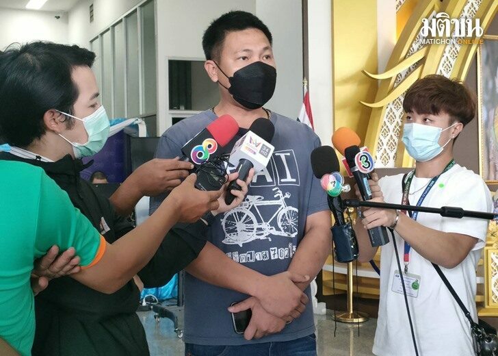 ยิ่งยศ แซ่หลี่