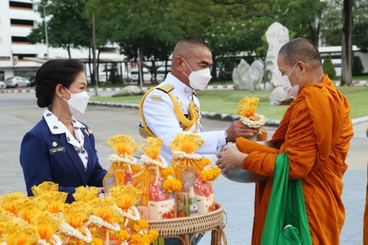 672280-1