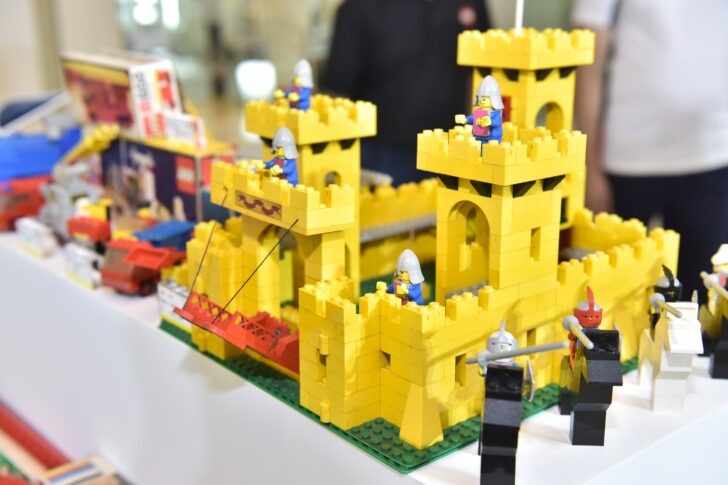 lego 2