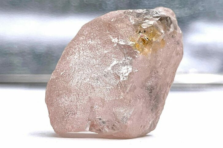 ANGOLA-AUSTRALIA-MINING-GEM