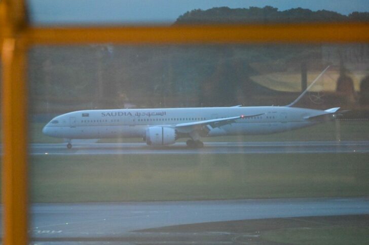 SINGAPORE-MALDIVES-SRI LANKA-POLITICS-ECONOMY-UNREST