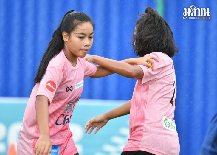 บอลหญิง4643