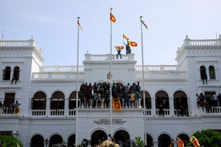 Protest outside the office of Sri Lanka's PM Ranil Wickremesinghe, in Colombo