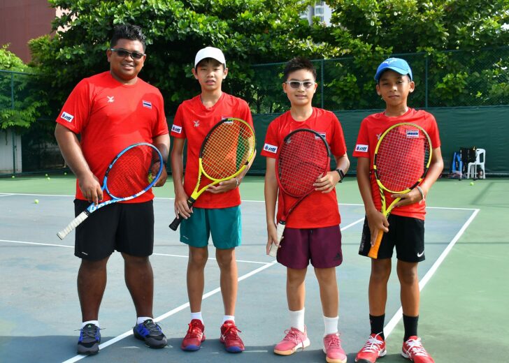เทนนิสยู12