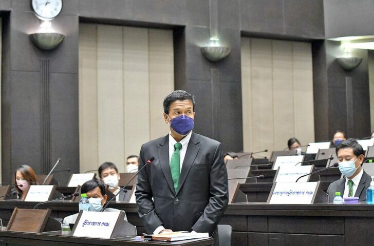 01 - เด่น