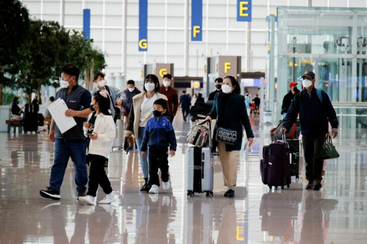 2022-08-31T031811Z_857288214_RC2J9T9VGT60_RTRMADP_3_HEALTH-CORONAVIRUS-SOUTHKOREA