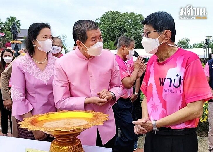 นิพนธ์-ป๋าเปรม