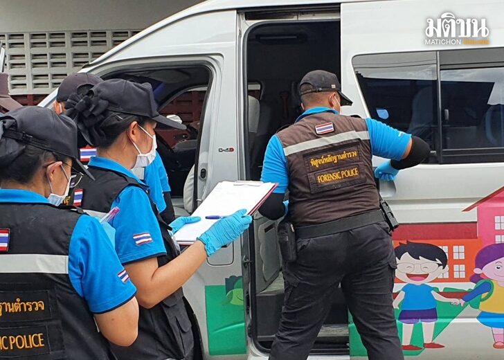 เด็กเสียชีวิตในรถตู้