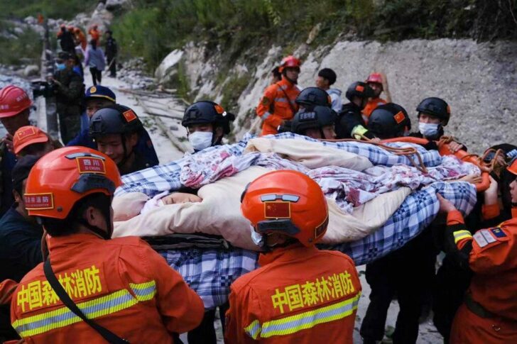 CHINA-QUAKE