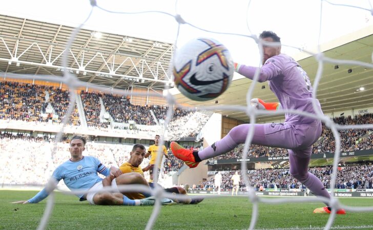 Premier League - Wolverhampton Wanderers v Manchester City