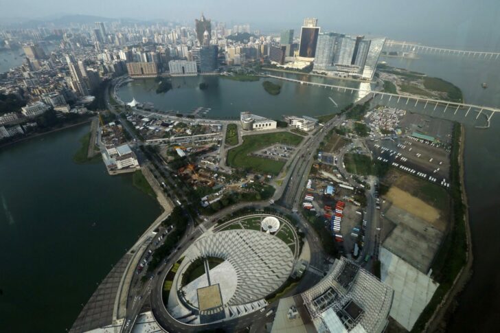 2022-09-19T122158Z_1863605699_RC2BKW9YGHR0_RTRMADP_3_MACAU-COURT