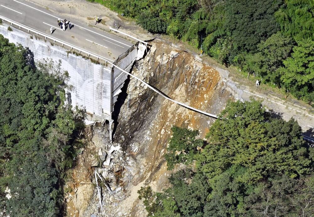 ナンマドルは日本を作った 大洪水、土砂崩れ、死者4人、家屋100軒が負傷、1.4万ルピーの火災なし