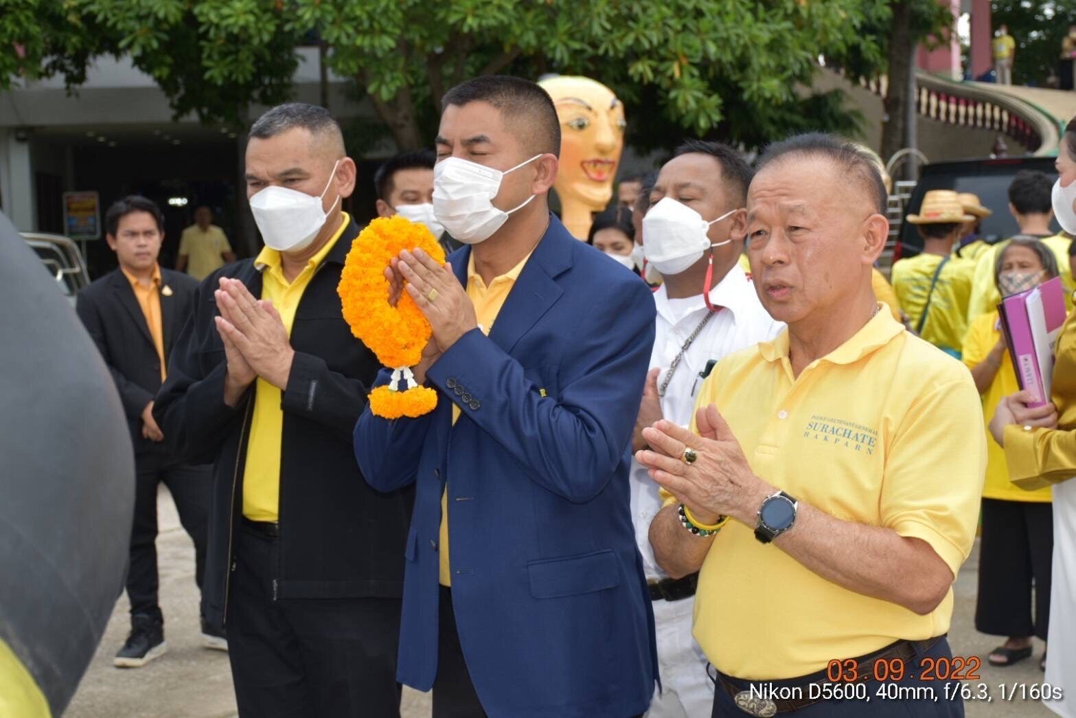 ผช.โจ๊ก นายกสมาคมชาวปักษ์ใต้ทำบุญก่อตั้ง 90 ปี แถลงจัดงานสารท-แข่งฟุตบอล