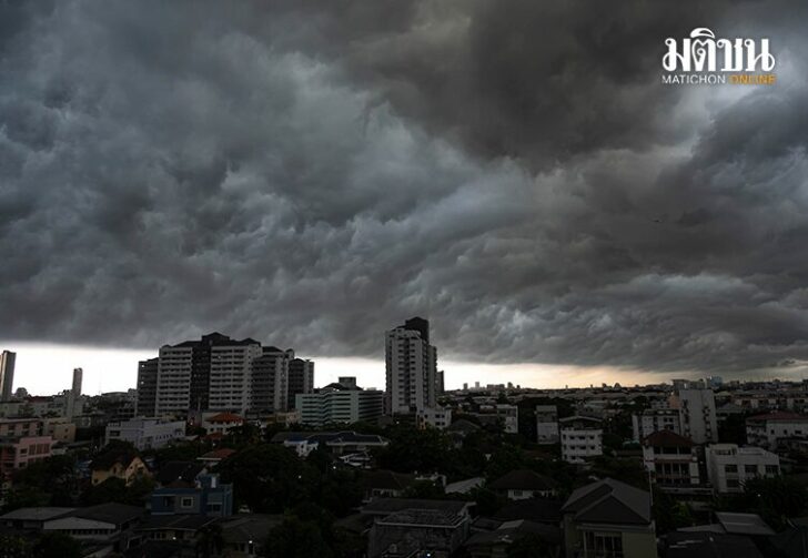 ฝนหนักทั่วไทย02