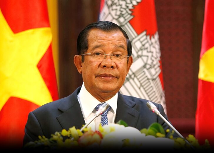 Cambodia's Prime Minister Hun Sen attends a news conference with his Vietnamese counterpart Nguyen Xuan Phuc in Hanoi