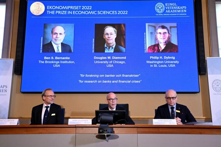 2022-10-10T100935Z_933577017_RC29YW916OKS_RTRMADP_3_NOBEL-PRIZE-ECONOMICS