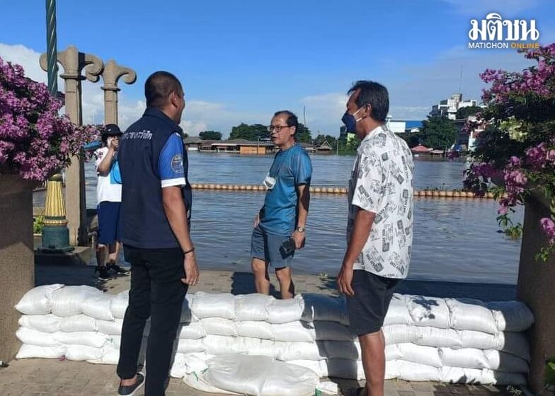 ด่วน! เทศบาลนครรังสิต ประกาศเตือนชาวบ้านคลอง 1 ให้ยกของขึ้นที่สูงรับมือน้ำท่วม