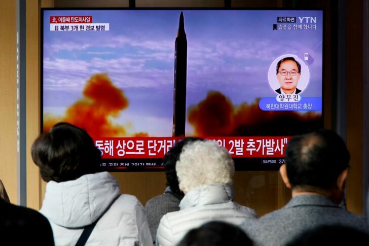 2022-11-03T004714Z_910986526_RC20EX9G116Q_RTRMADP_3_NORTHKOREA-MISSILES