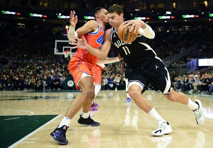 Brook Lopez, Darius Bazley