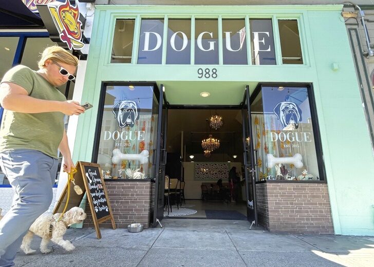 CORRECTION San Francisco Dog Restaurant