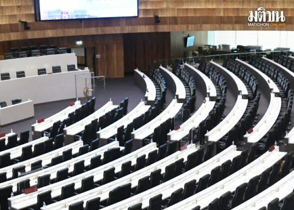 ‘ยุบสภา’-ไพ่เด็ด ในมือ‘บิ๊กตู่’ หมายเหตุ - เป็นความเห็นนักวิชาการ