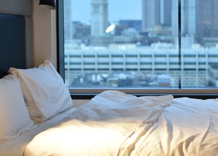 โรงแรม-pexels-andrea-davis