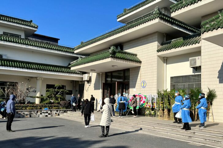 2022-12-24T082443Z_432261491_RC22CY96AFMJ_RTRMADP_3_HEALTH-CORONAVIRUS-CHINA
