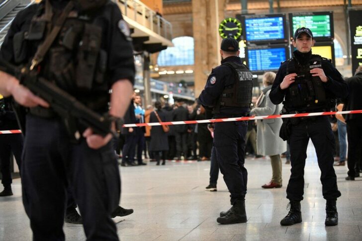 FRANCE-POLICE-ASSAULT-STATION