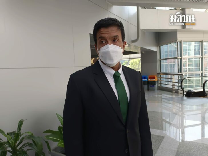 5576